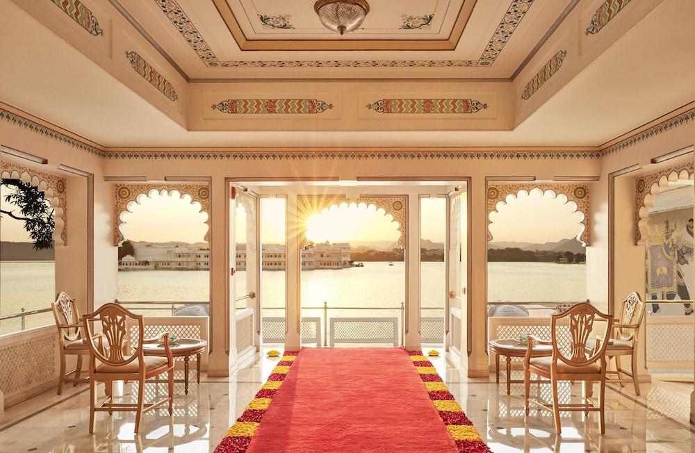 Taj Fateh Prakash Palace Удайпур Экстерьер фото