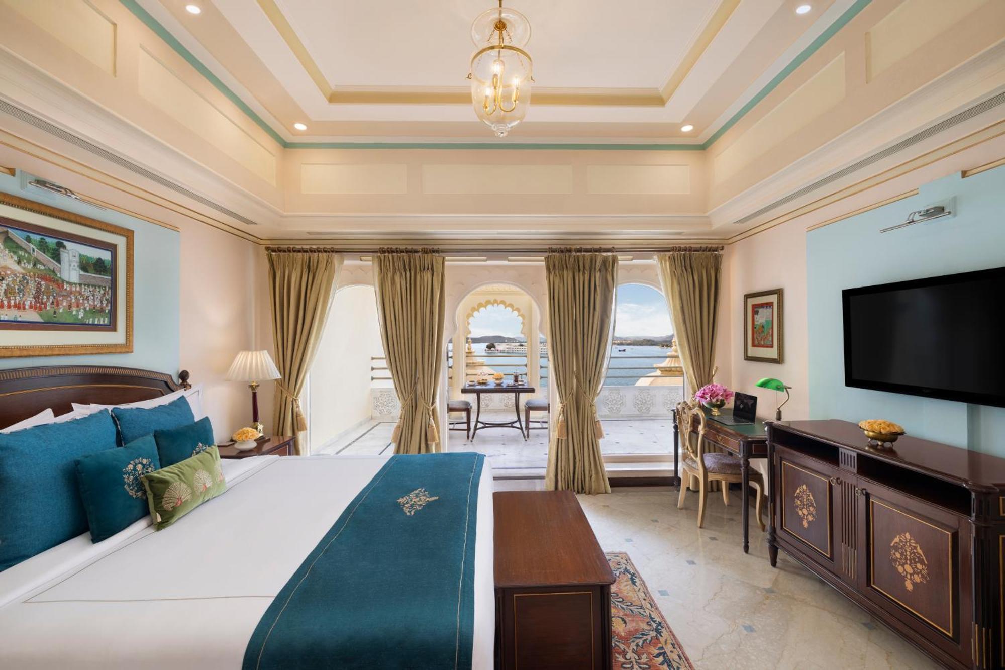 Taj Fateh Prakash Palace Удайпур Экстерьер фото