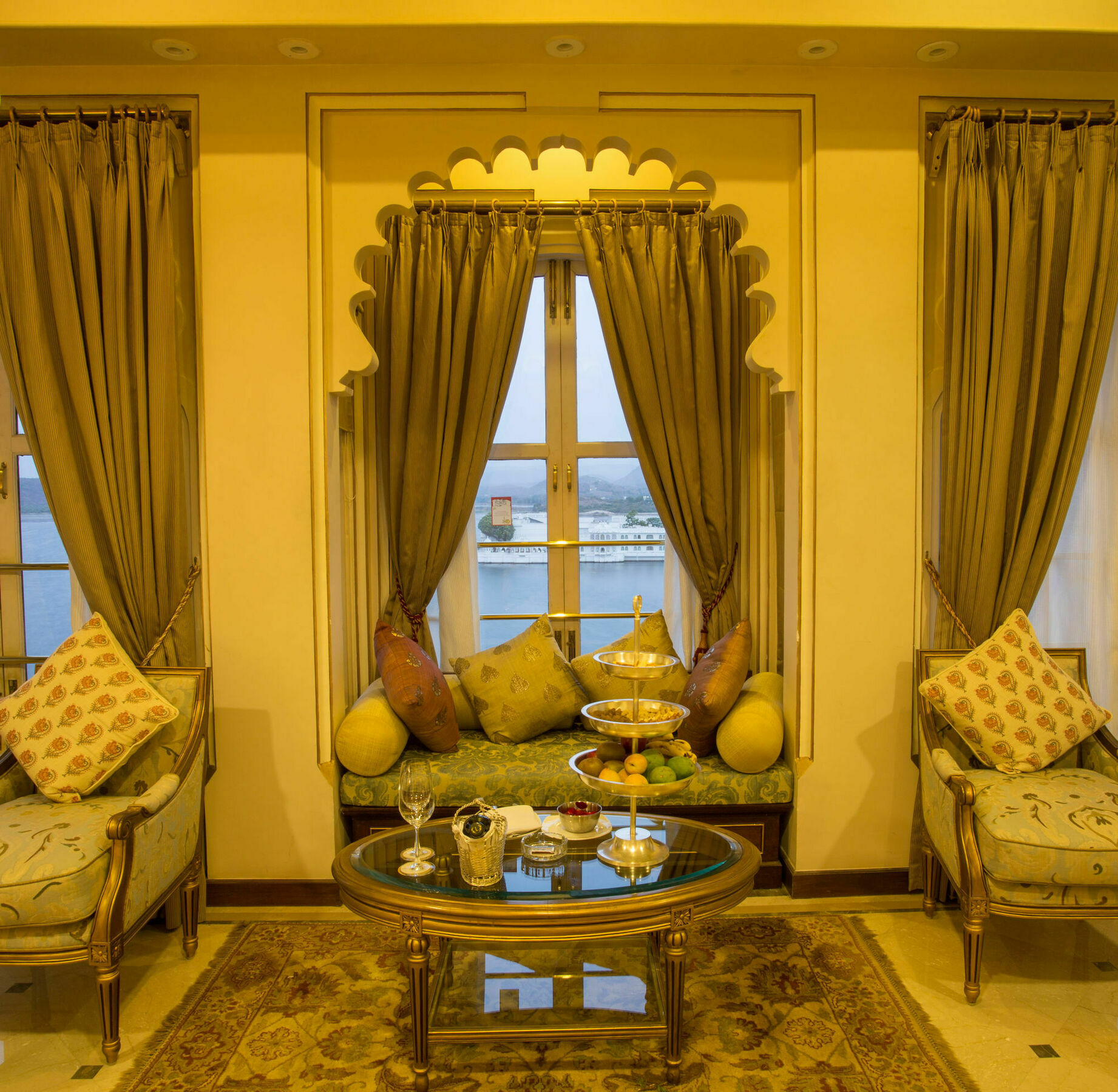 Taj Fateh Prakash Palace Удайпур Экстерьер фото